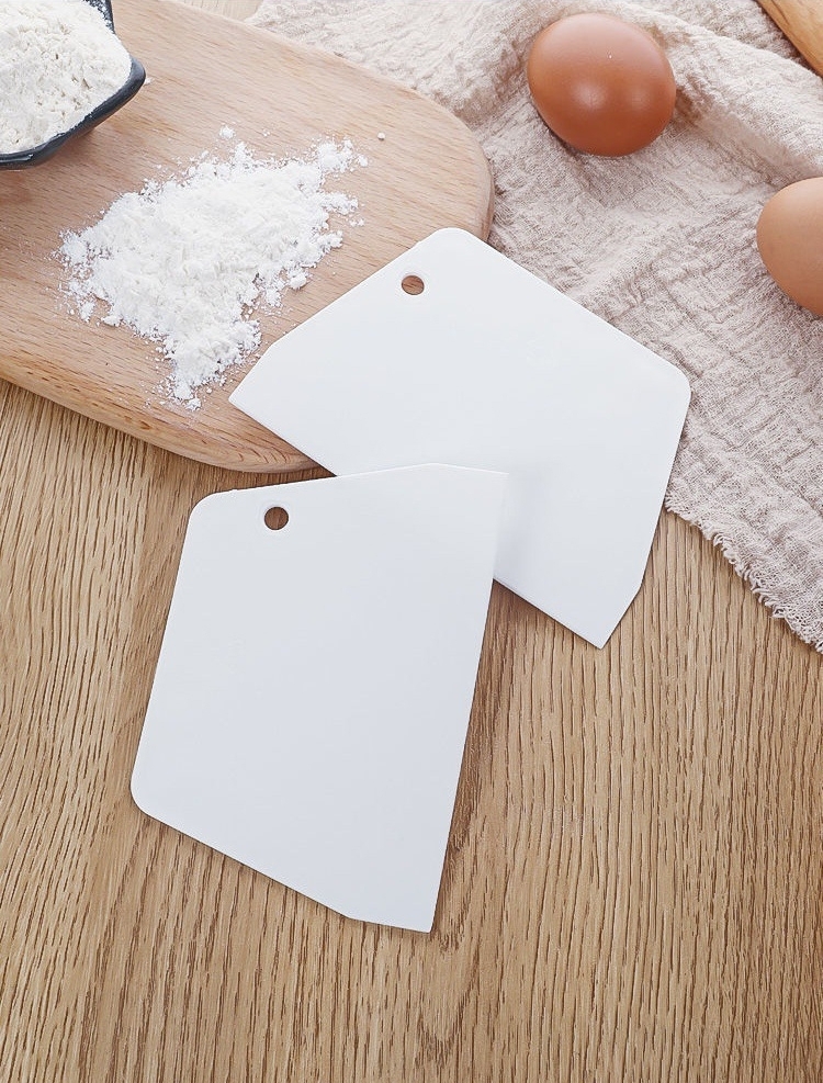 Spatule à crème incurvée utile, 1/2 pièces, coupe-pâte à Fondant, grattoir à gâteau, outil de pâtisserie, accessoires de cuisine