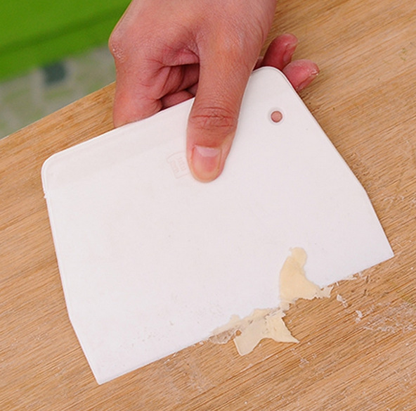 Spatule à crème incurvée utile, 1/2 pièces, coupe-pâte à Fondant, grattoir à gâteau, outil de pâtisserie, accessoires de cuisine